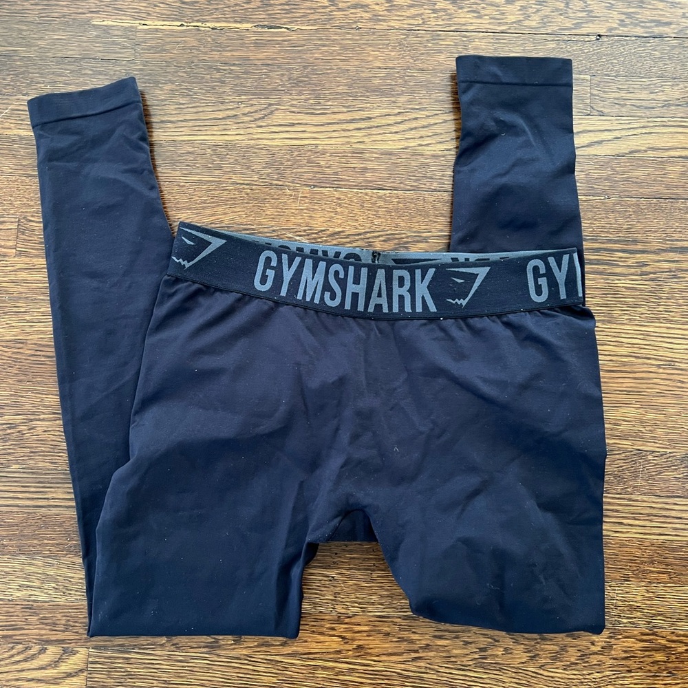 Gym shark leggings size medium